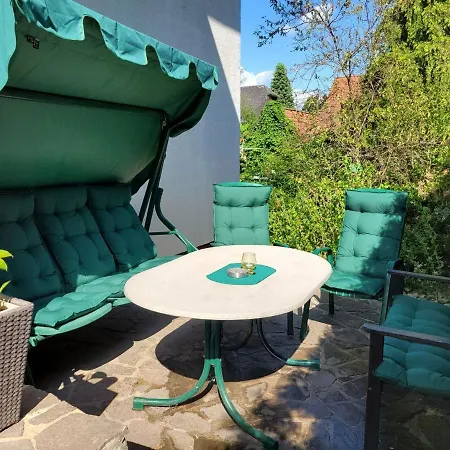 Zentral Gelegene, Sehr Ruhige Und Helle Wohnung Graz Exterior photo